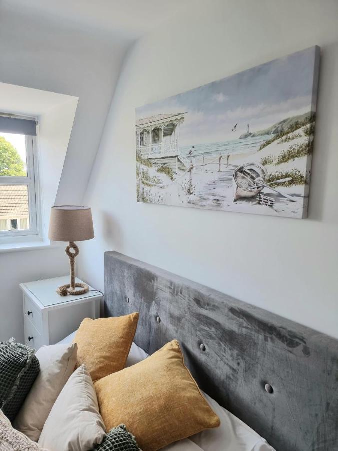 Centrally Located Boscombe Beach Apart With Parking Bournemouth Bagian luar foto